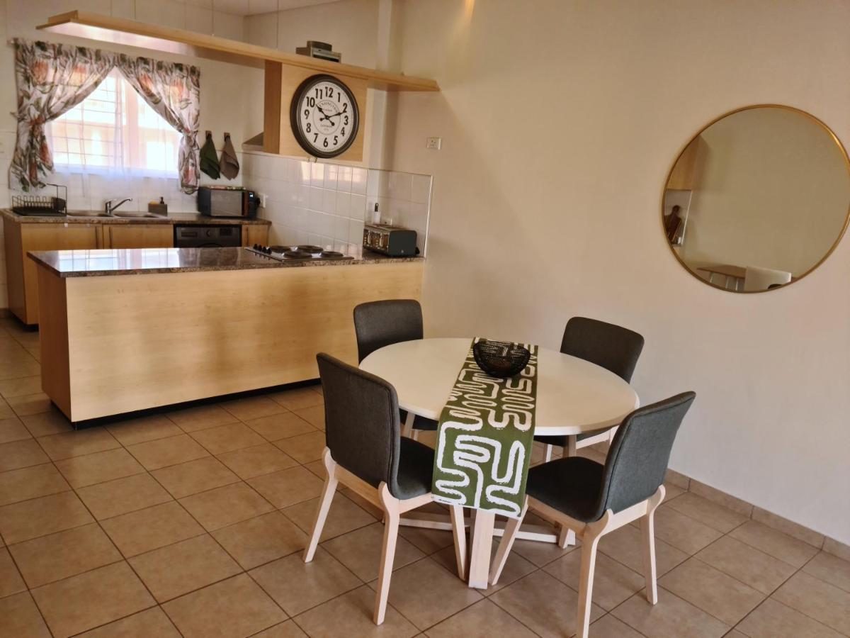 Weavers Nest 34 Windhoek Extérieur photo